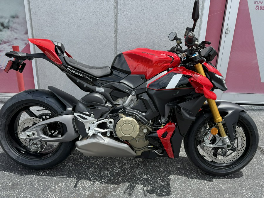 2026 Ducati Streetfighter V4 S Corse