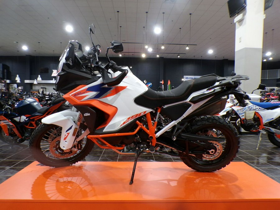 2024 KTM 1290 Super Adventure R