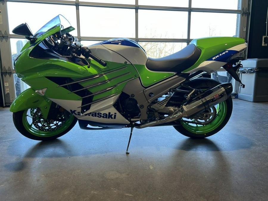 2024 Kawasaki Ninja® ZX™-14R 40th Anniversary Edition ABS