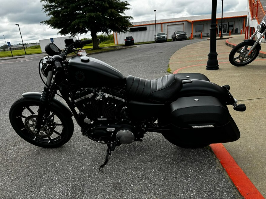 2022 Harley-Davidson Iron 883 Black Denim