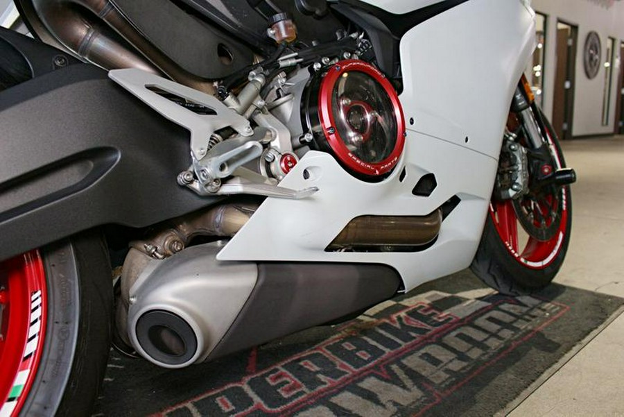 2016 Ducati 959 Panigale Arctic White Silk