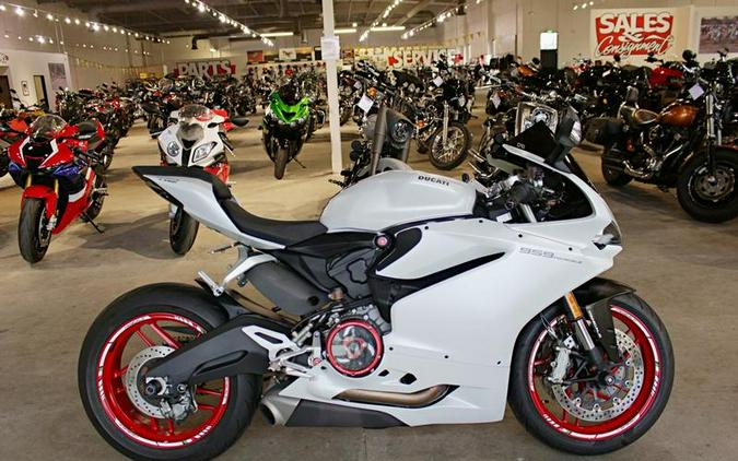 2016 Ducati 959 Panigale Arctic White Silk