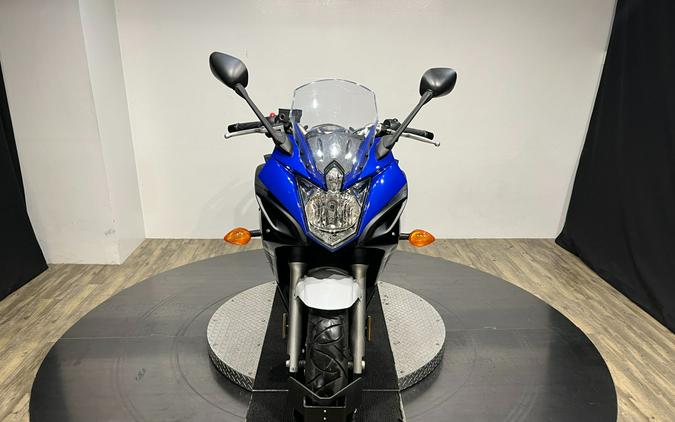 2013 Yamaha Motor Corp., USA FZ6R