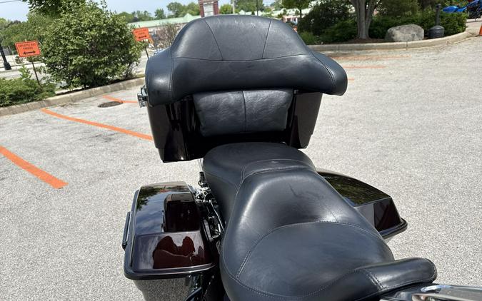 2011 Harley-Davidson® Street Glide® Merlot Sunglo