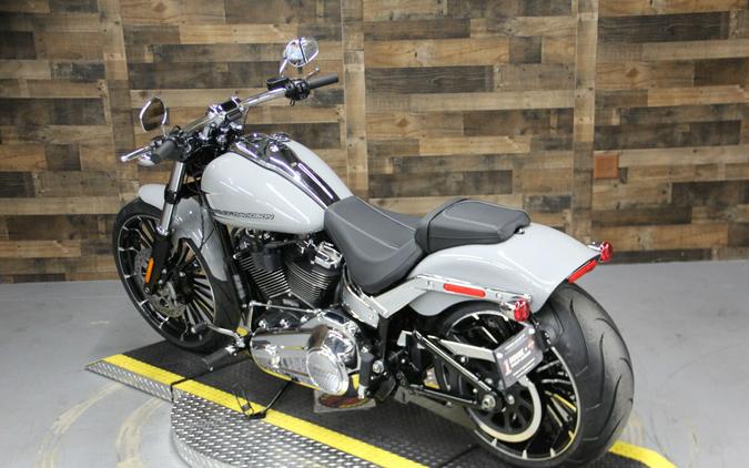 2024 Harley-Davidson Breakout 117 Billiard Gray