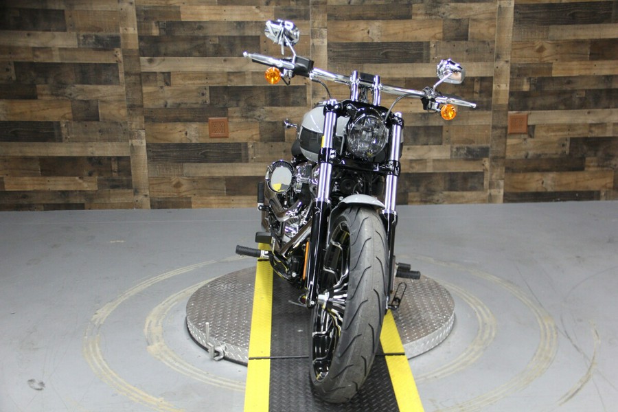 2024 Harley-Davidson Breakout 117 Billiard Gray