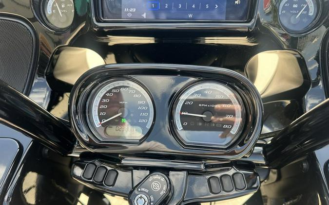 2021 Harley-Davidson® FLTRK - Road Glide® Limited