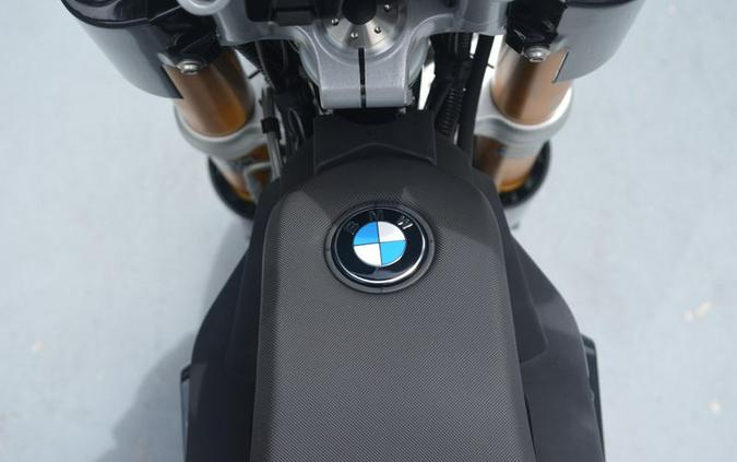 2025 BMW CE 02