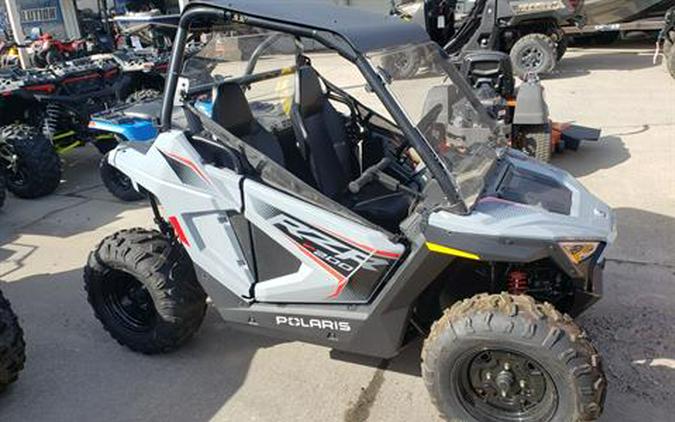 2024 Polaris RZR 200 EFI