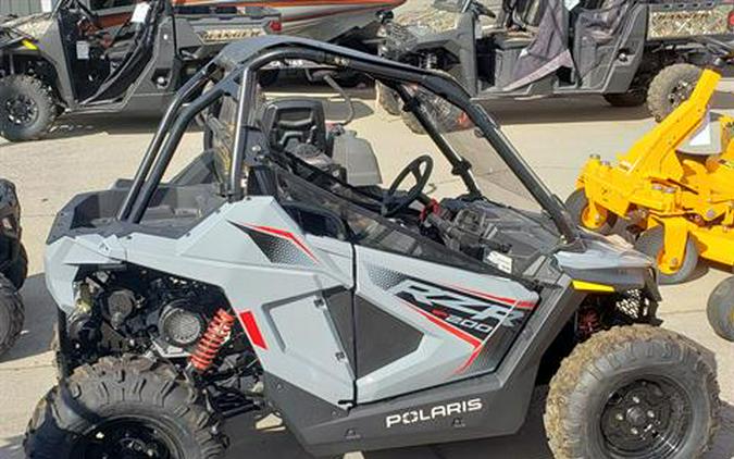 2024 Polaris RZR 200 EFI