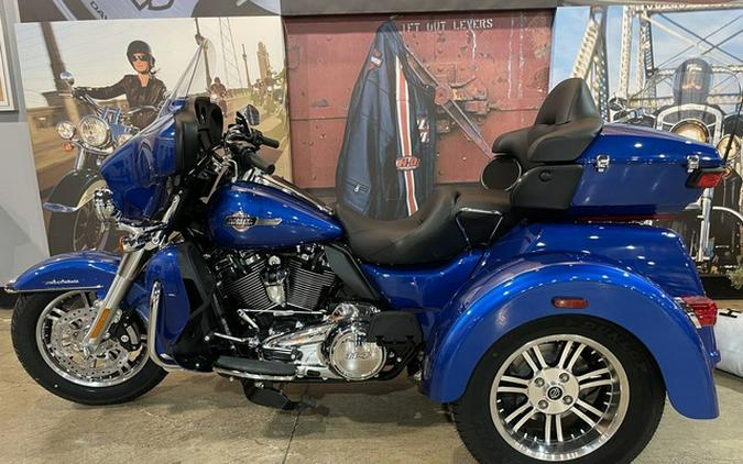 2024 Harley-Davidson Trike FLHTCUTG - Tri Glide Ultra