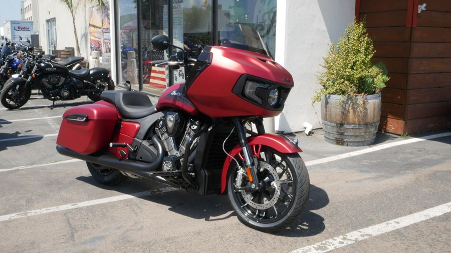 2024 Indian Motorcycle Challenger® Dark Horse®