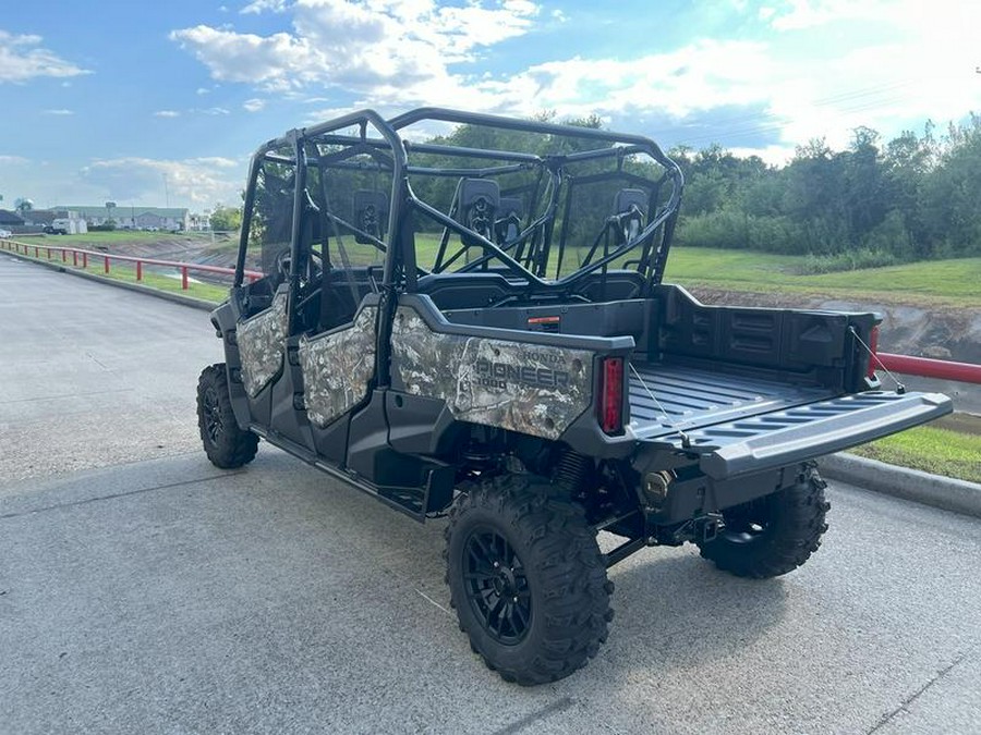 2025 Honda® Pioneer 1000-6 Deluxe Crew TrueTimber Atera Camo