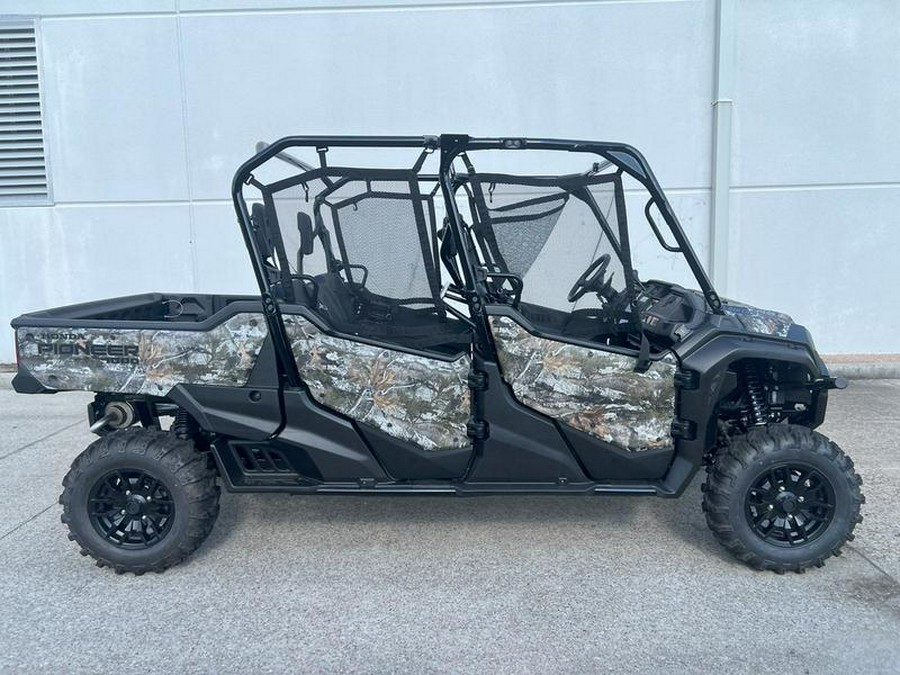 2025 Honda® Pioneer 1000-6 Deluxe Crew TrueTimber Atera Camo