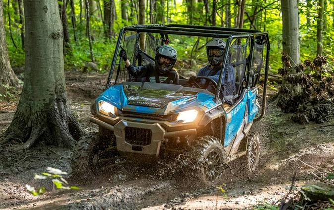 2025 Honda Pioneer 1000-5 Deluxe