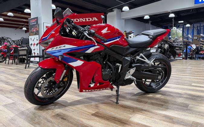2026 CBR650R E-Clutch - Honda