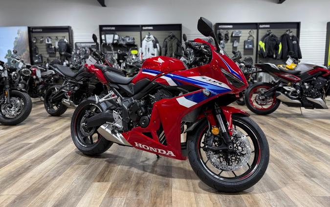 2026 CBR650R E-Clutch - Honda