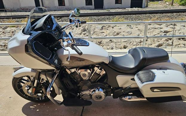 2025 Indian Motorcycle® Challenger 112 Limited with PowerBand Audio Package