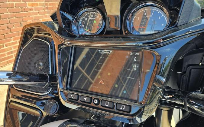 2025 Indian Motorcycle® Challenger 112 Limited with PowerBand Audio Package