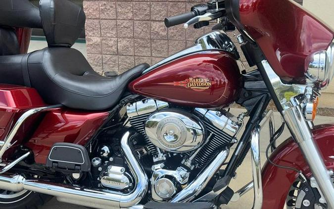 2010 Harley-Davidson® FLHTC - Electra Glide® Classic