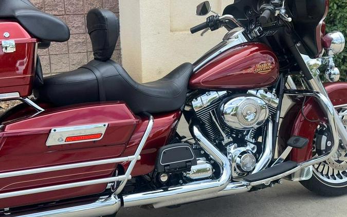2010 Harley-Davidson® FLHTC - Electra Glide® Classic
