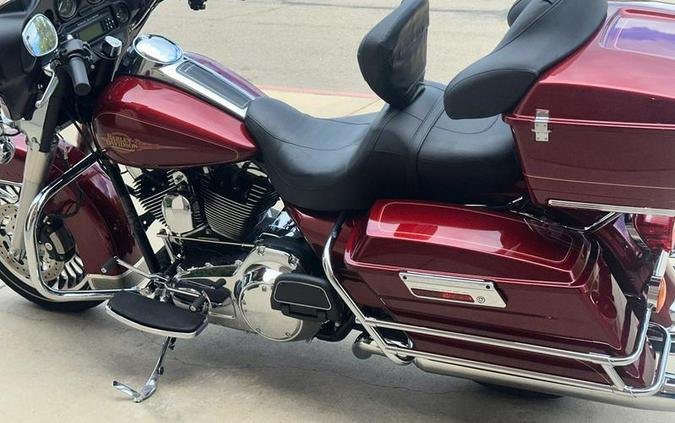 2010 Harley-Davidson® FLHTC - Electra Glide® Classic