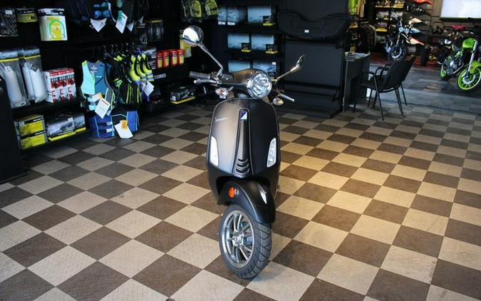 2023 Vespa Primavera 150 Touring