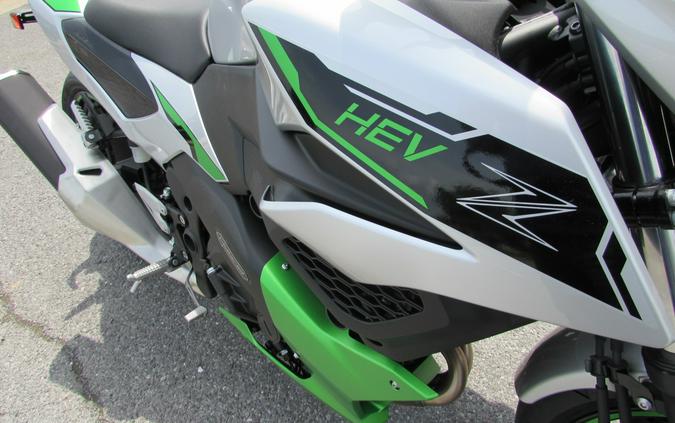 2024 Kawasaki Z7 Hybrid ABS