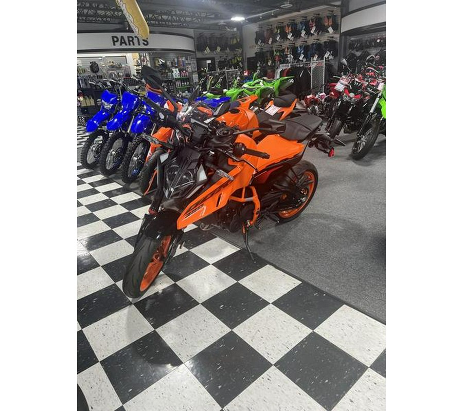 2024 KTM 390 Duke