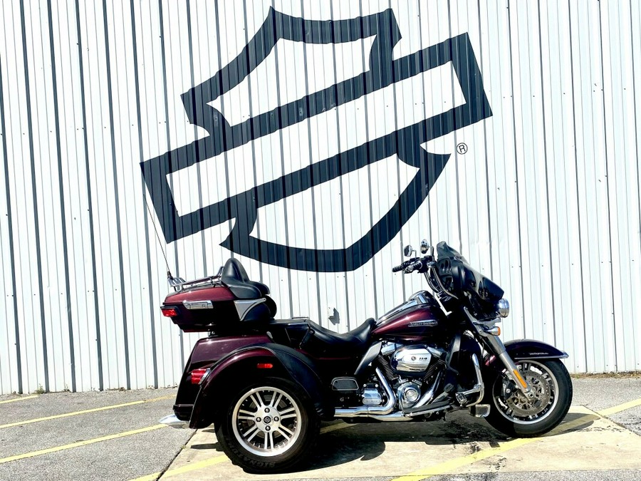 FLHTCUTG 2019 Tri Glide Ultra