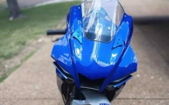 2020 Yamaha YZF-R1