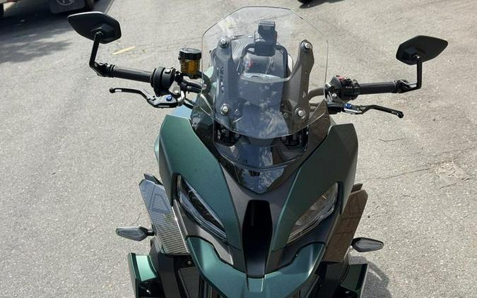 2026 BMW M 1000 XR Aurelius Green Metallic Matte