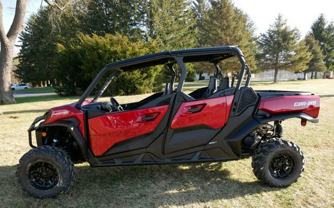 2024 Can-Am Commander MAX XT 700