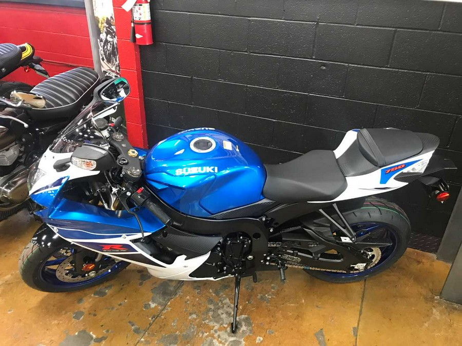 2024 SUZUKI GSX-R750