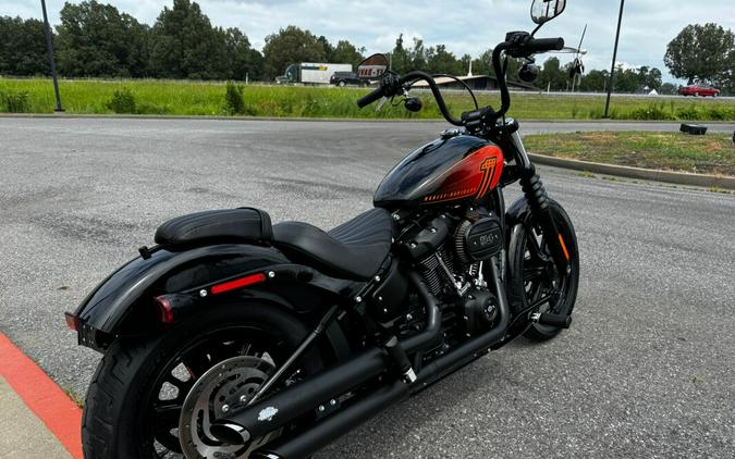 2023 Harley-Davidson Street Bob 114 Black