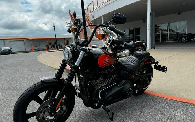 2023 Harley-Davidson Street Bob 114 Black