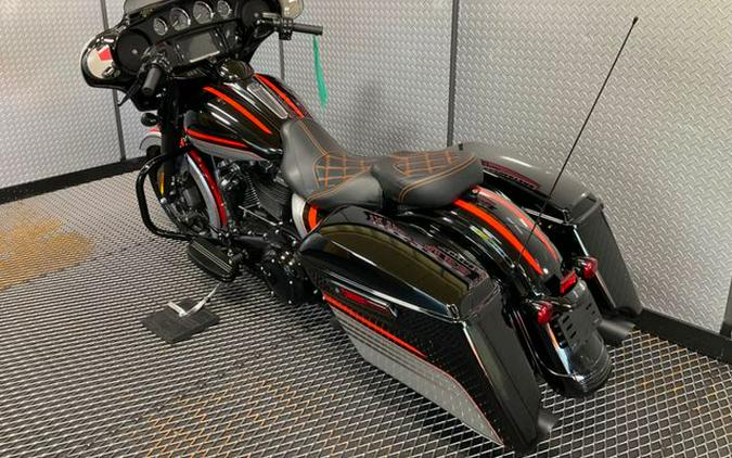 2018 Harley-Davidson Street Glide Special