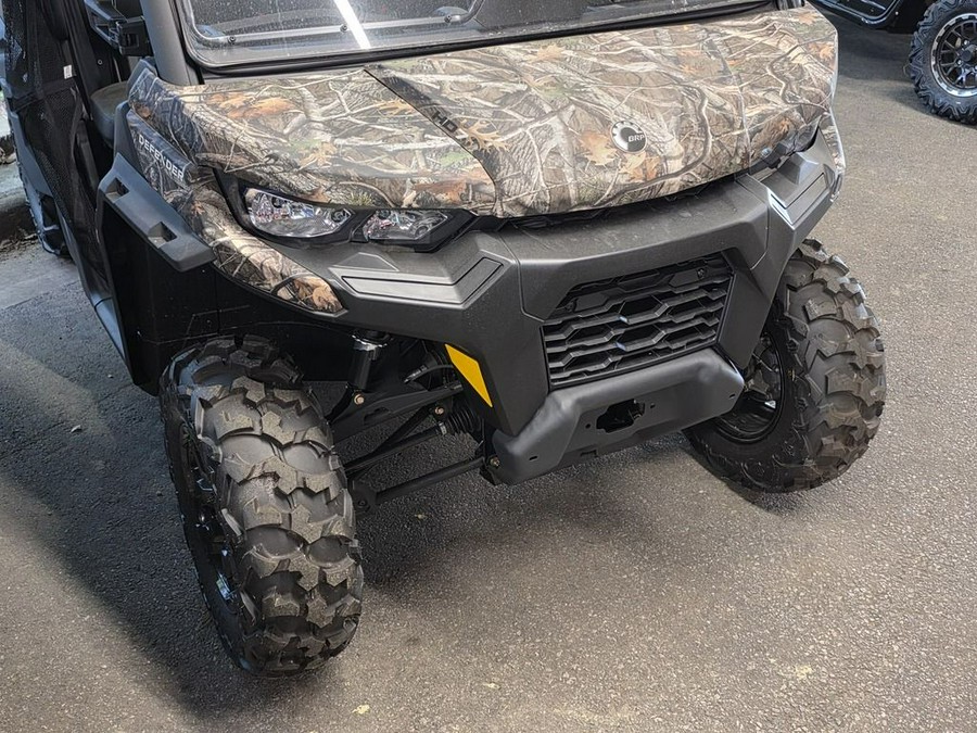 2025 Can-Am Defender DPS HD7
