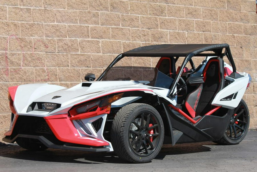 2024 Polaris Slingshot® ROUSH® Edition Manual