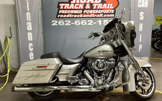 2009 Harley-Davidson® FLHX - Street Glide®