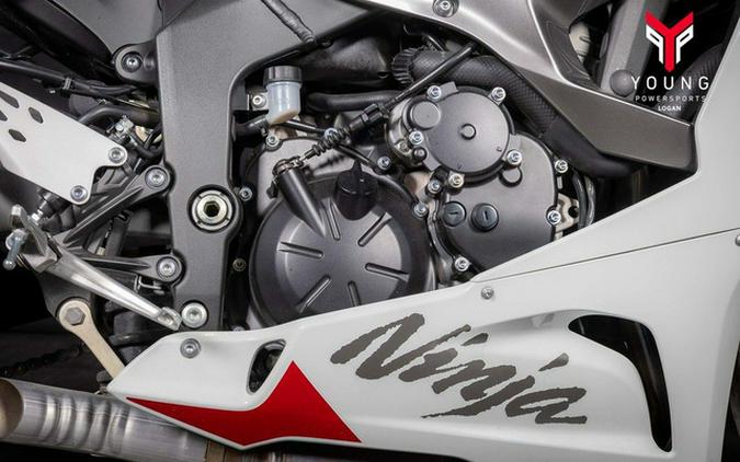 2025 Kawasaki Ninja ZX-6R ABS KRT Edition
