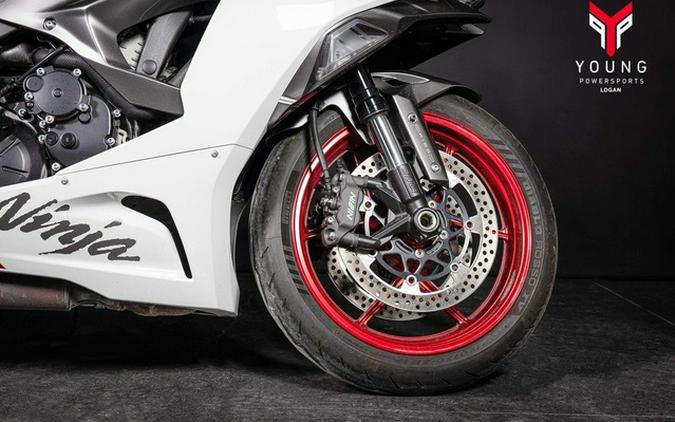 2025 Kawasaki Ninja ZX-6R ABS KRT Edition