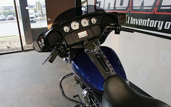 2017 Harley-Davidson® FLHX - Street Glide®