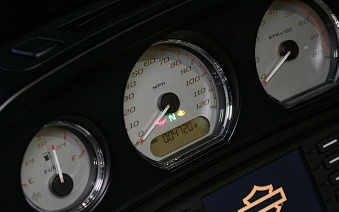 2017 Harley-Davidson® FLHX - Street Glide®