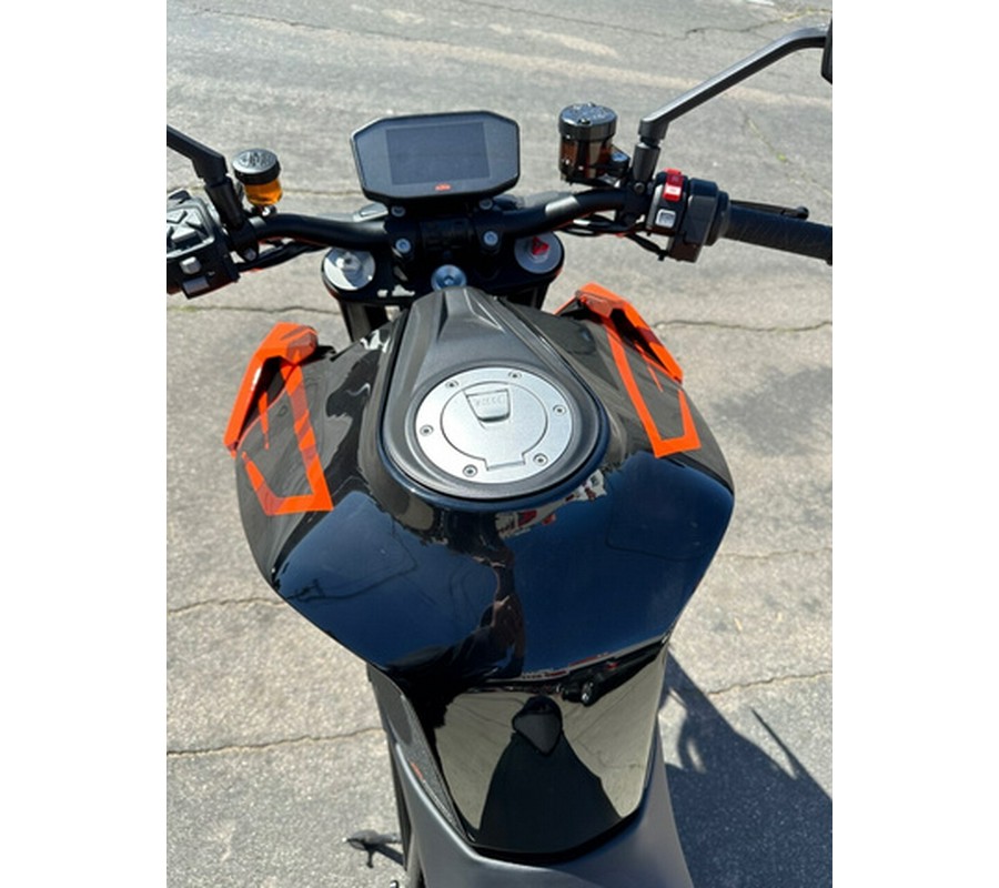 2019 KTM Super Duke 1290 R