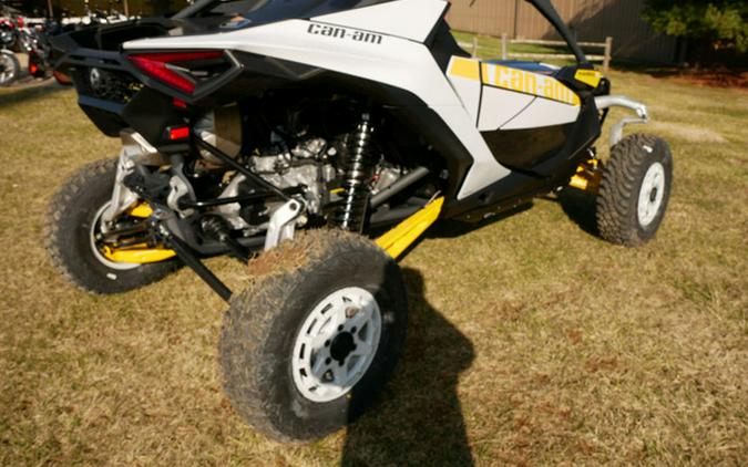 2024 Can-Am Maverick R 999T DCT