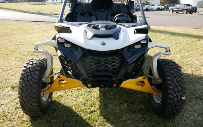 2024 Can-Am Maverick R 999T DCT