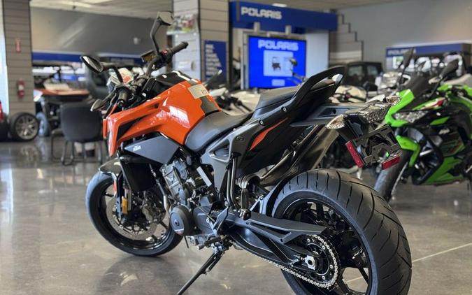 2024 KTM 790 Duke
