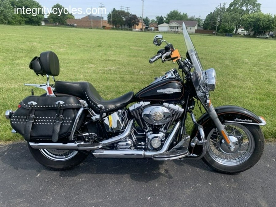 2009 Harley-Davidson® FLSTC - Heritage Softail®