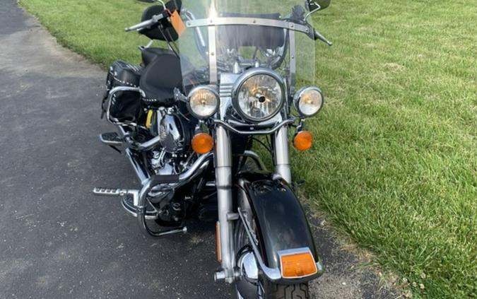 2009 Harley-Davidson® FLSTC - Heritage Softail®